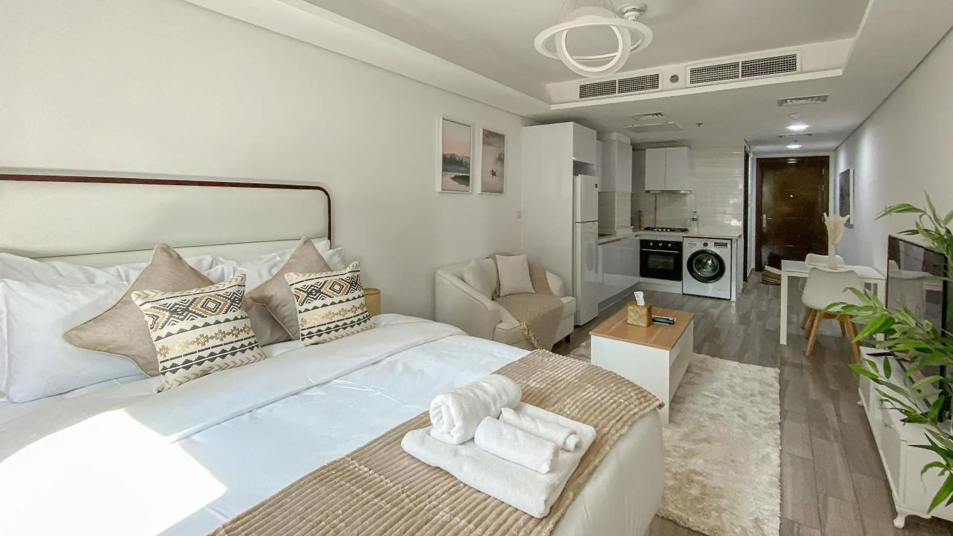 Apartment Trophy - Grand Bliss Suite Dubai